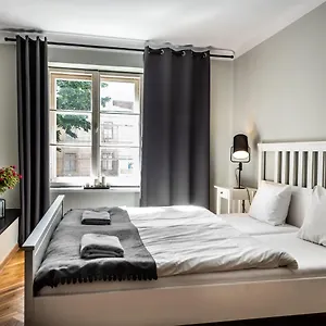 https://old-town-apart.krakowhotelspoland.com